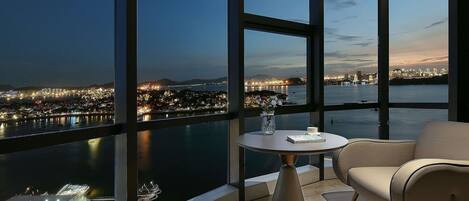 Minibar, bureau, système d’insonorisation, accès au Wi-Fi (inclus)