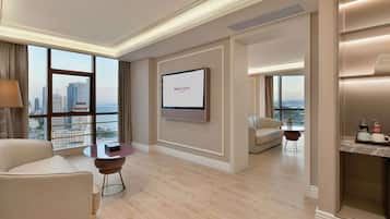 Minibar, desk, blackout curtains, free WiFi