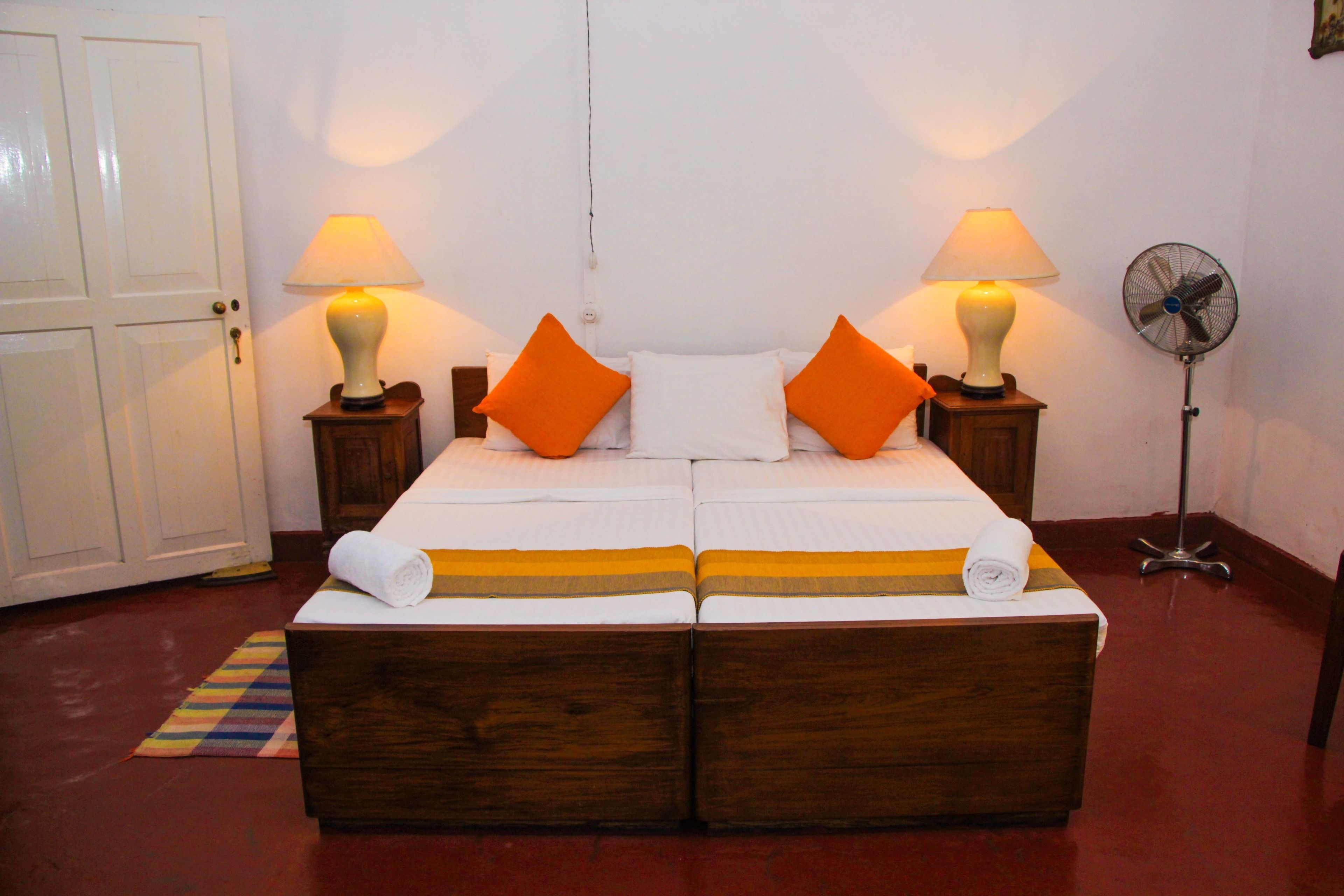 Deluxe Double or Twin Room, Valley View, Mountainside | Desk, iron/ironing board, free WiFi, bed sheets