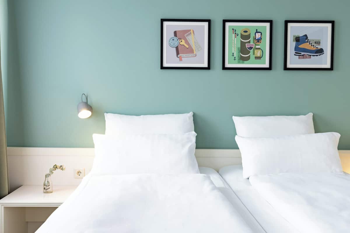 In-room safe, desk, soundproofing, free WiFi