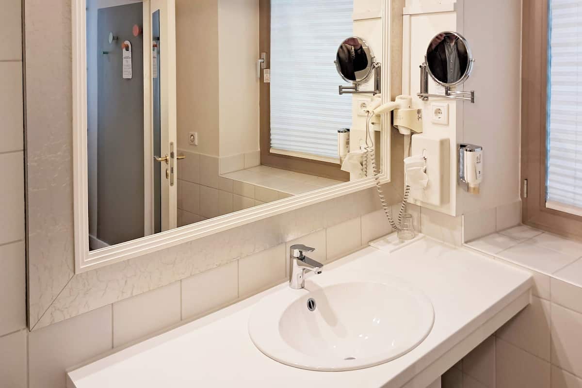 free toiletries, hair dryer, towels