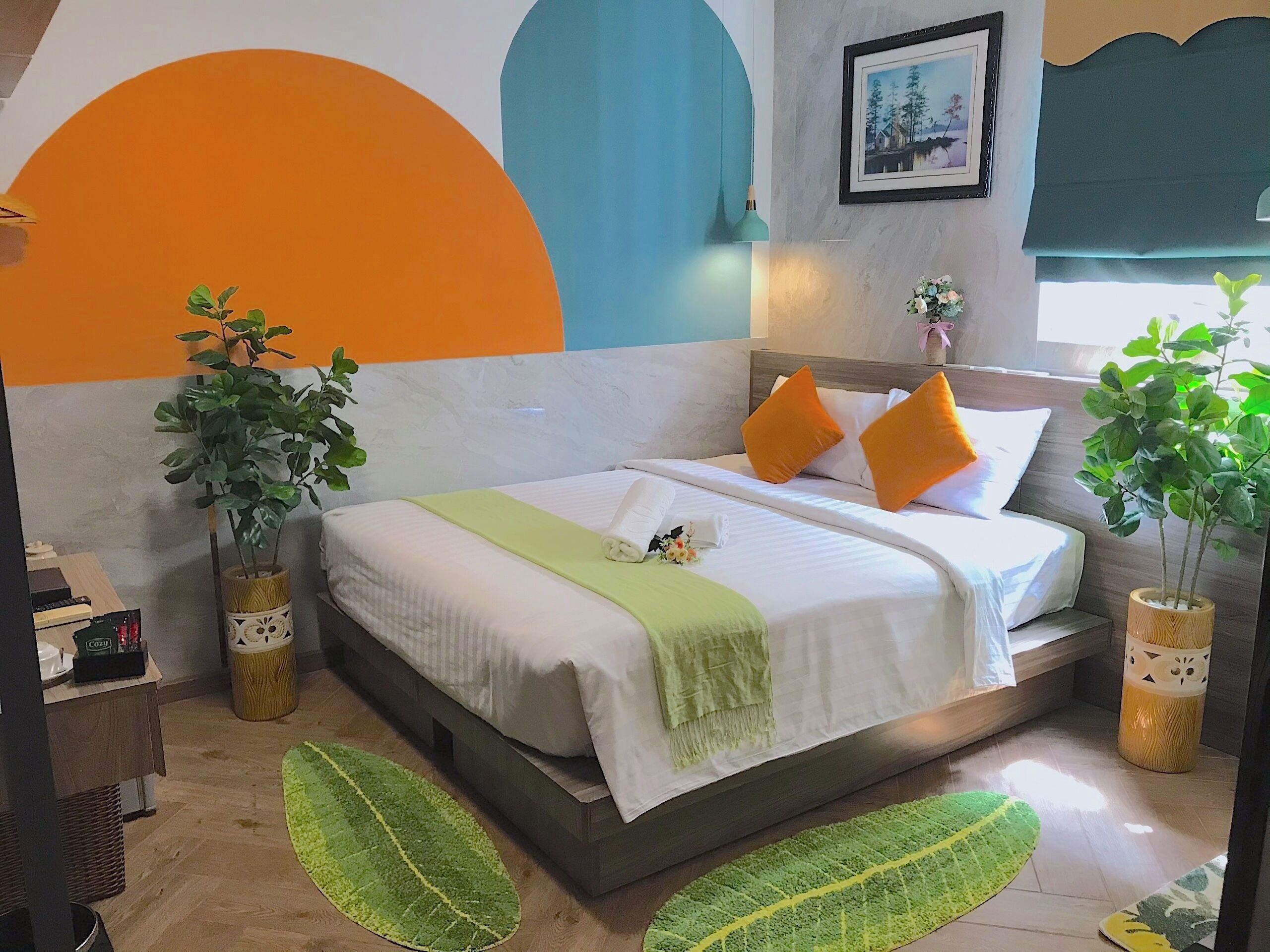 Habitación doble superior, vistas a la ciudad | Ropa de cama de alta calidad, minibar, caja fuerte y escritorio