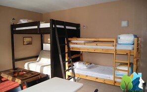 Studio | In-room safe, blackout drapes, iron/ironing board - Soldeu Paradis (Soldeu)
