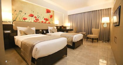 Hotel Sai Palace Grand Malad