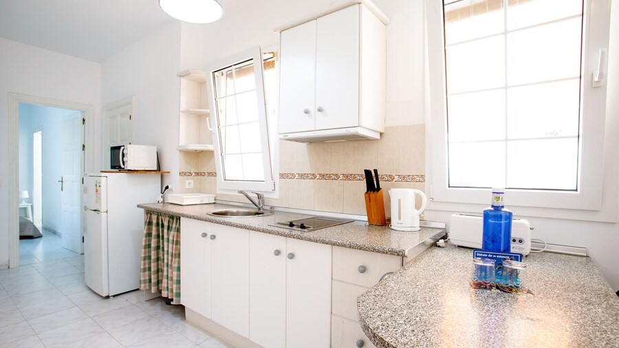 Apartamentos Turísticos Almoraide