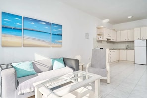 Deluxe Apartment, 1 Bedroom, Terrace, Pool View (Apartamento N2) | Living area | Flat-screen TV - Apartamentos Turísticos Almoraide (Nerja)