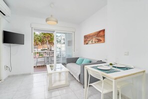 Apartment, 2 Bedrooms, Terrace (Apartamento N9) | Living area | Flat-screen TV - Apartamentos Turísticos Almoraide (Nerja)