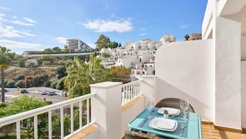 Apartamento luxo, 1 quarto, terraço, vista para a piscina (Apartamento N6) | Terraço/pátio