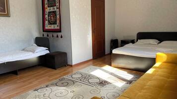 ์ปดํฌํธ ๋๋ธ๋ฃธ, ์์กฐ | ์ฑ
์, ๋ฐฉ์ ์ค๋น, ๋ค๋ฆฌ๋ฏธ/๋ค๋ฆฌ๋ฏธํ, ๋ฌด๋ฃ WiFi