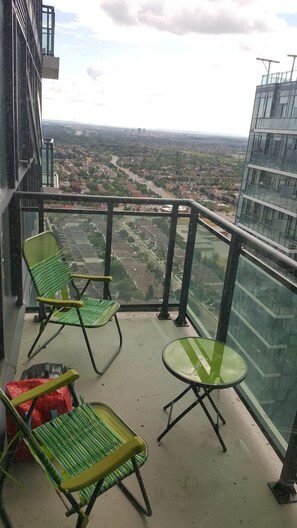 Luxury Condo, 1 Bedroom, Balcony, City View | Balcony