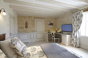 Standaard tweepersoonskamer, toegankelijk voor mindervaliden, privébadkamer (Perrière) | 1 slaapkamer