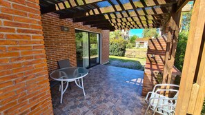 Garden view - Complejo Cabanas Piriapolis (Piriapolis)