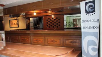 Sports bar