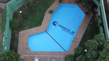 Alberca al aire libre