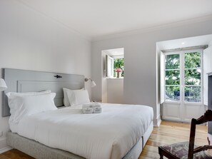 Deluxe Apartment, 2 Bedrooms | Premium bedding, in-room safe, soundproofing, iron/ironing board - Residentas Sao Pedro (Lisbon)