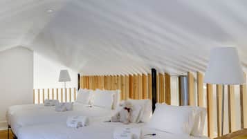 Penthouse Apartment, 2 Bedrooms | Hochwertige Bettwaren, Zimmersafe, schallisolierte Zimmer