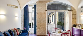 Residentas Apostolos