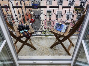 Duplex, 2 Bedroom Apartment with Balcony | 露台/庭院