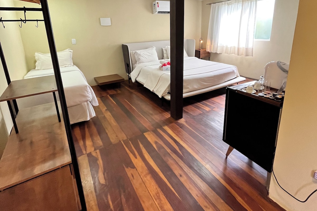 Luxury Valley View Suite | 5 bedrooms, minibar, blackout drapes, iron/ironing board