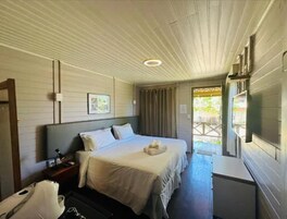 Wood Suite, Ground floor | Minibar, blackout drapes, iron/ironing board, free WiFi