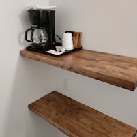 Single Room, Mobility Accessible, Non Smoking | Laptop workspace, blackout drapes, free WiFi, bed sheets