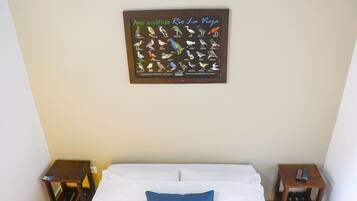 Quarto casal | Wi-Fi de cortesia, roupa de cama