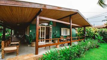 Fachada da propriedade