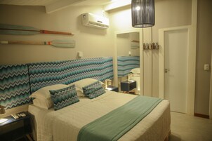 Minibar, muebles diferentes, cortinas blackout y wifi gratis 