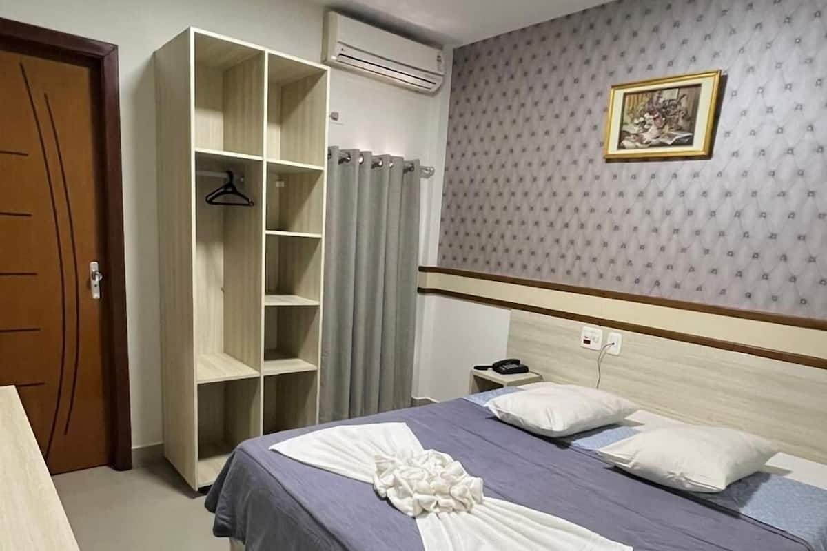 Double Room | 1 bedroom, premium bedding, minibar, free WiFi