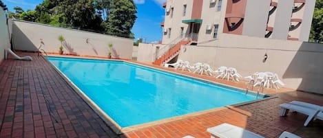 Outdoor pool, sun loungers