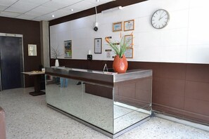 Reception - Hotel Trevi (Salamanca)