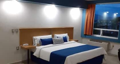 CEO Hotel Business Class
