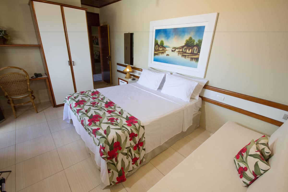 Minibar, Schreibtisch, kostenloses WLAN, Rollstuhlgeeignet