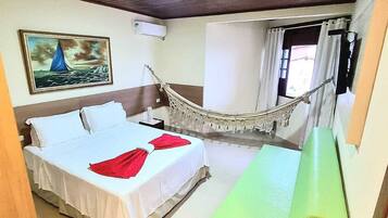 Standard Triple Room | Minibar, desk, free WiFi, wheelchair access