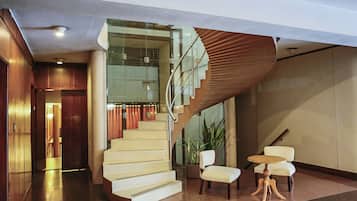 Sala de estar en el lobby