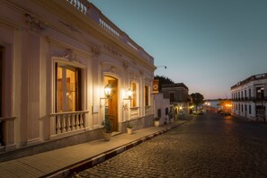 Exterior - Posada del Virrey (Colonia del Sacramento)