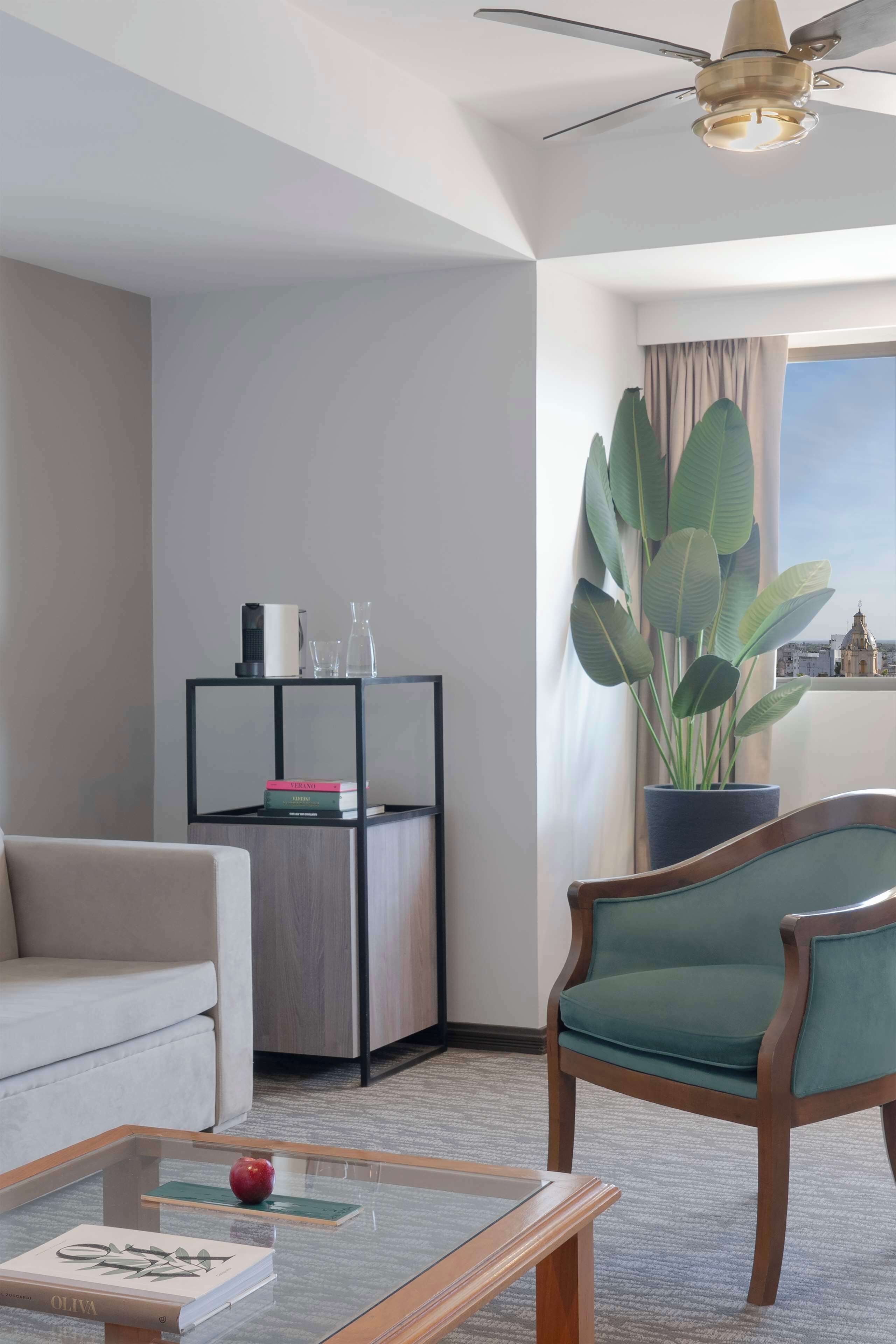 1 bedroom, minibar, desk, free wifi