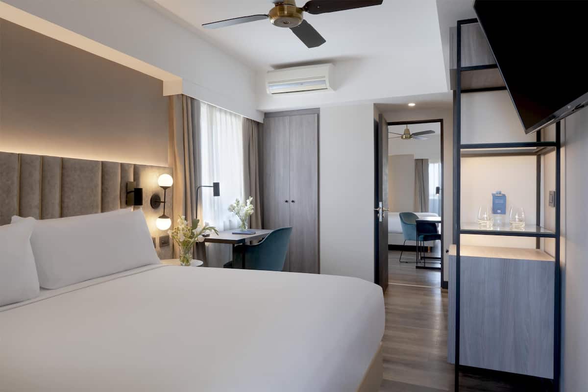 Chambre Triple Familiale | 1 chambre, minibar, bureau, Wi-Fi gratuit