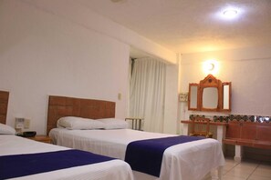 Room - Best Night La Laguna (San Pedro Mixtepec)