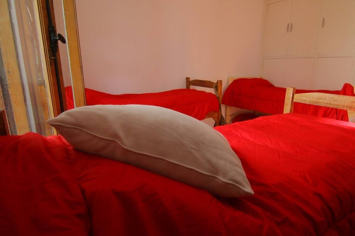 Luxe beddengoed, een kluis op de kamer