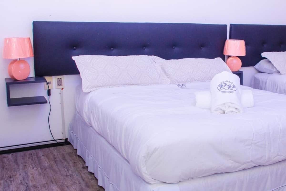 Wifi gratis y ropa de cama