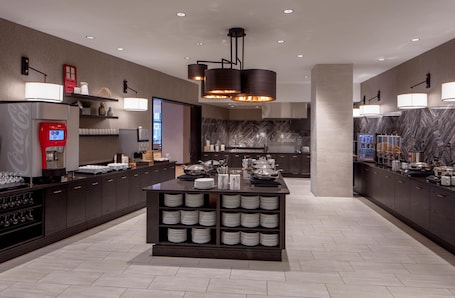 Free daily cooked-to-order breakfast . Embassy Suites by Hilton Minneapolis Downtown