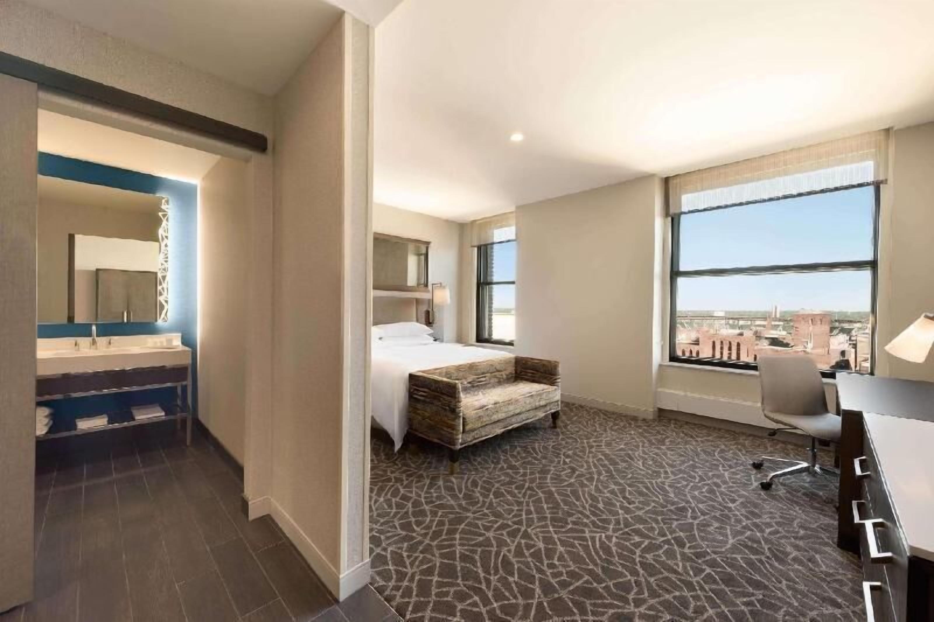 Premium bedding, pillowtop beds, in-room safe, desk