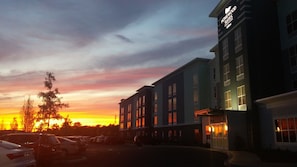 الإطلالة من المنشأة