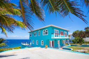 Villa, 3 Bedrooms, Terrace, Ocean View | Beach/ocean view - Coral View (Roatan)