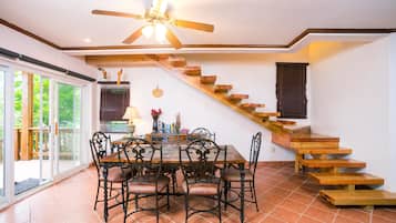 Villa, 3 Bedrooms, Terrace, Ocean View | 3 bedrooms