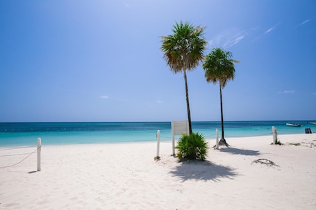 Townhome, 1 Bedroom, Garden View | Beach | On the beach