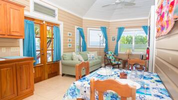 Townhome, 1 Bedroom, Terrace, Ocean View | Dining