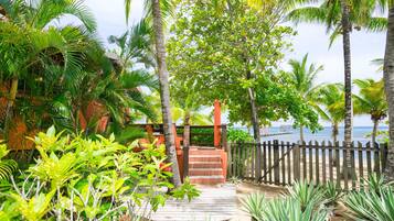Villa, 2 Bedrooms, Sauna, Ocean View | Outdoor spa tub