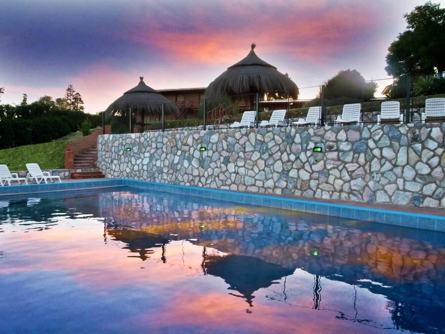 Piscina externa sazonal